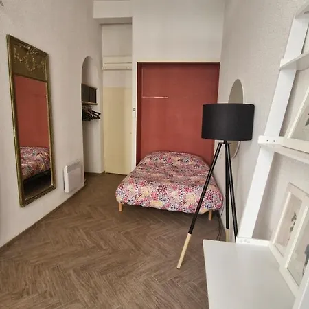 De Charme T3 Climatise Apartment